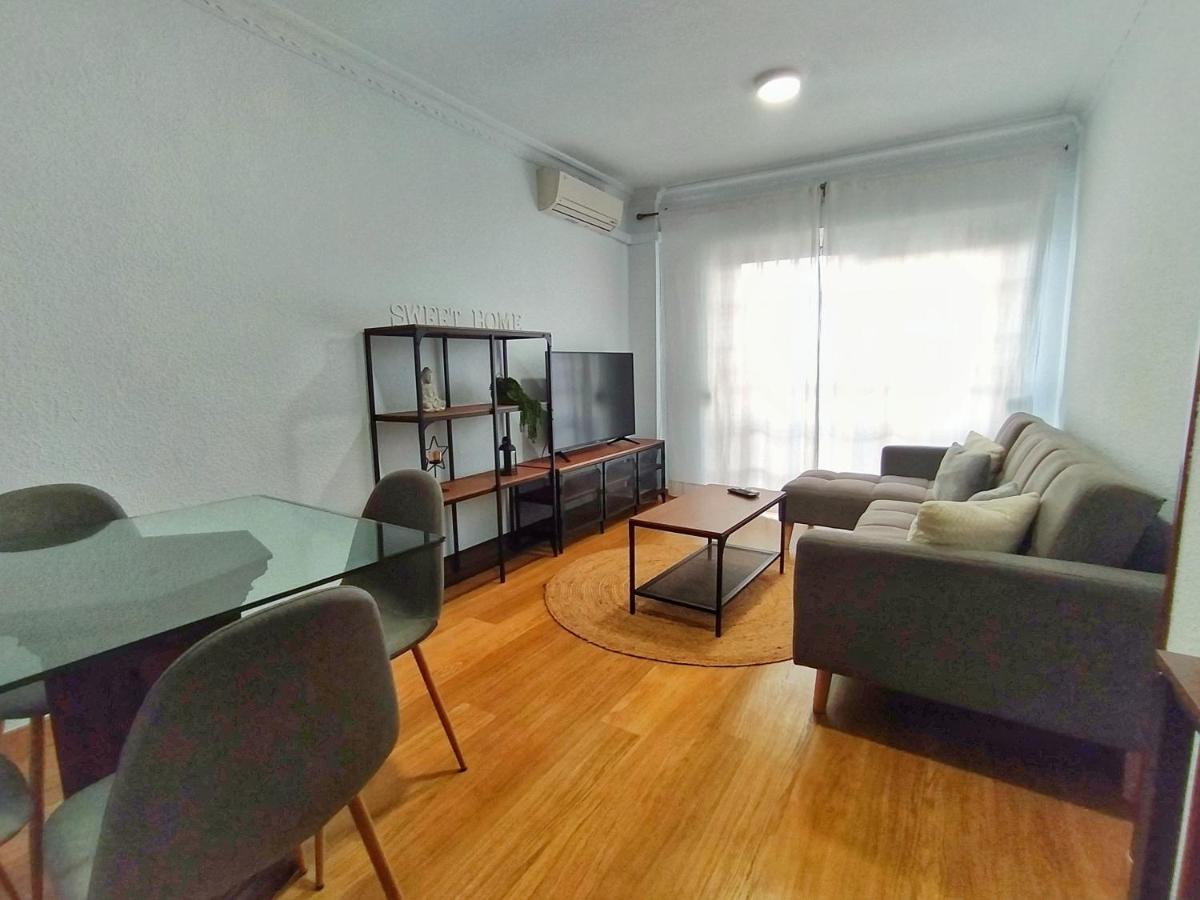 Apartmán Apartamento Con Parking Gratis En Centro, Merced Huelva Exteriér fotografie